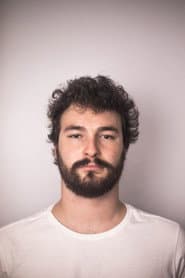 Gabriel Boliclifer dans le rôle de Zé
