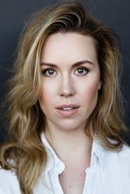 Siobhan Murphy في دور Reporter Myriam Keen