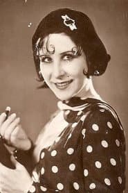 Amelia Muñoz dans le rôle de Greta Nelson