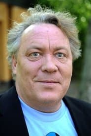 Leif Andrée as Konrad