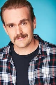 Chris Candy dans le rôle de Joe Colella
