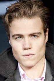 Reilly Dolman dans le rôle de Jake