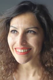 Gladys Lizarazu as America