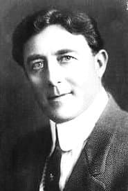 Hal Clements في دور Col. Kerwood