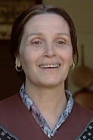 Carla Calò as Teresa