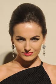 Camilla Belle dans le rôle de Hermia