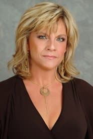 Kim Zimmer dans le rôle de Mary Freeman