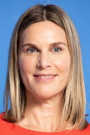 Nele Mueller-Stöfen as 1.Frau