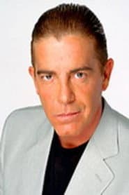 Fernando Ciangherotti as Pedro