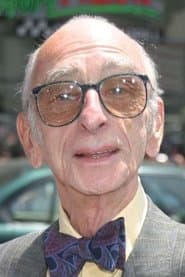 David Kelly dans le rôle de Michael O'Sullivan