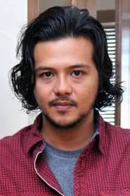 Ramon Y. Tungka في دور Ramon