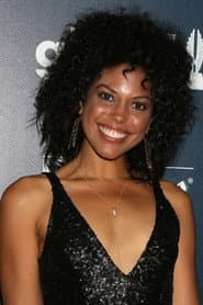 Karla Mosley في دور Paula