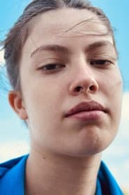 Ema Mendes في دور Maria do Céu