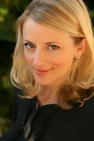 Laura Putney as Amanda Ross