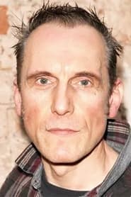 Julian Bleach dans le rôle de Monster