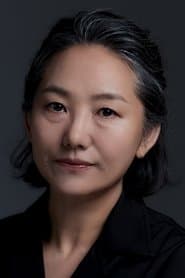 Park Myung-shin dans le rôle de North Korean Restaurant Manager