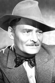 Roman Bohnen dans le rôle de Warden A.J. Barnes