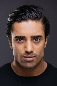 Ravdeep Singh Bajwa في دور Radiologist