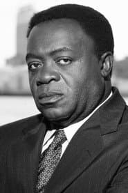 Yaphet Kotto في دور President Idi Amin - Jr.
