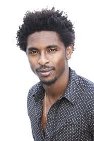 Shwayze dans le rôle de Teo