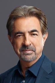 Joe Mantegna dans le rôle de Nate Kurtzman