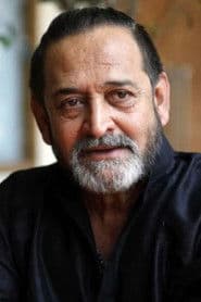 Mahesh Manjrekar as Chhatrapati Shahu