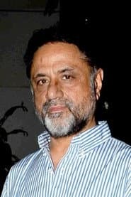 Harry Baweja dans le rôle de (voice)
