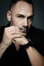 Srđan Timarov as Rođa