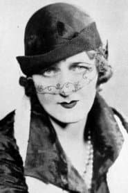 Toni Edgar-Bruce في دور Lady Houston