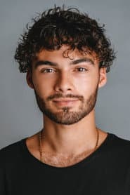 Ricardo Viegas dans le rôle de Duarte