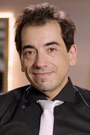 Daniel de la Vega dans le rôle de Self