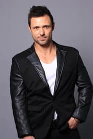 Werner Coetser as Hennie