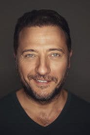 Yiğit Özşener as Yusuf