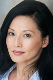 Tamlyn Tomita في دور Jun Kazama