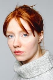 Sarah Francesca Brænne في دور Elina
