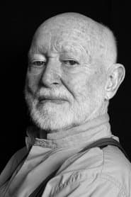 Ernst Jacobi في دور Leonard Haas