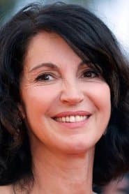 Zabou Breitman في دور Beth