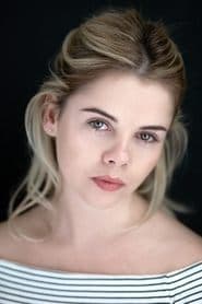 Saoirse-Monica Jackson في دور Amy