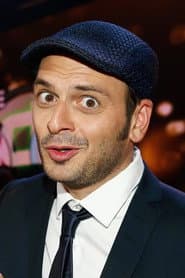 Kaya Yanar في دور Papagei Dienstag (voice)