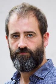 Iñigo Aranburu as Antonio