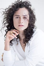 Damayanti Quintanar في دور Clarissa