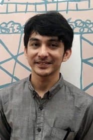 Yoga Pratama في دور Franz