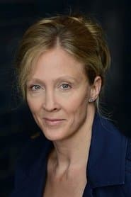 Anja Karmanski dans le rôle de Caroline