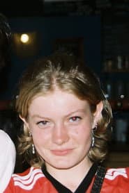 Eugenie Rizzon dans le rôle de La sauveteuse