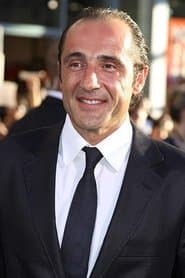 Bruno Ricci as Guido