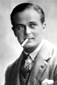 Malcolm Tod في دور Lord Walsham
