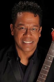Carlos Alomar dans le rôle de Self