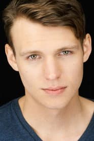 Aaron Dismuke في دور Oscar Pine (voice)