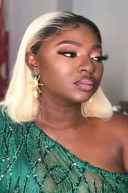 Yvonne Jegede dans le rôle de Shalewa