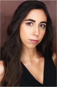 Eugenia Forteza dans le rôle de Paramedic